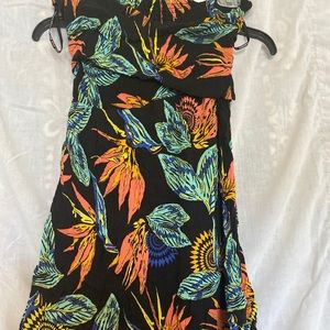 Volcom strapless dress size medium